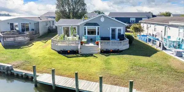 26643 LUCKY LANE