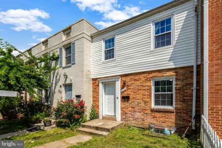 2911 WILLIAMSBURG COURT