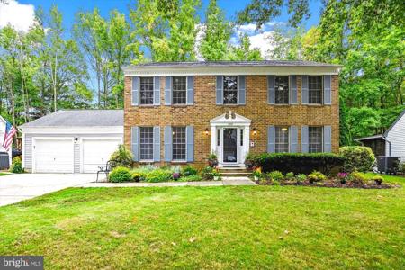325 RIDING RIDGE ROAD