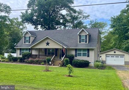 811 LONG POINT ROAD