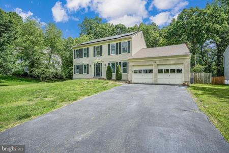 7 APPLE BLOSSOM COURT
