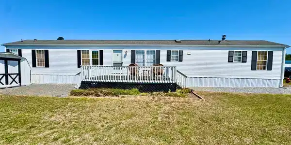 35011 STARBOARD DRIVE