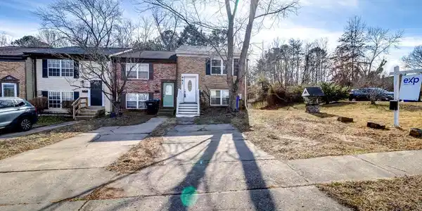 982 TOPVIEW DRIVE