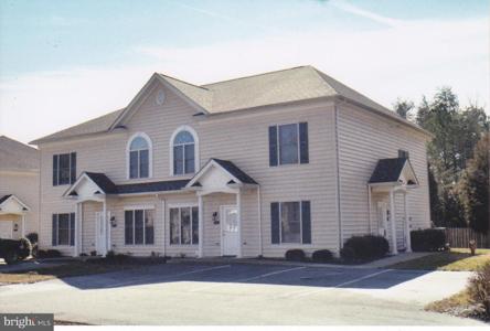 22551 CHICKADEE CIRCLE