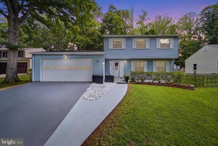 211 BOSUN COVE