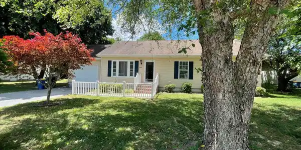 1062 HORSEPOND ROAD