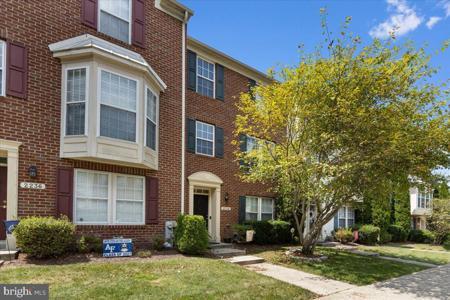 2234 IVY LANE