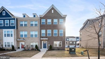 6954 FARRAGUT DRIVE