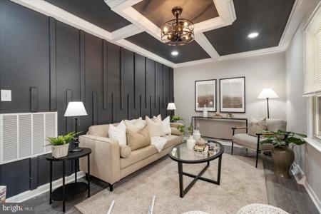 1427 PERRYWOOD DRIVE