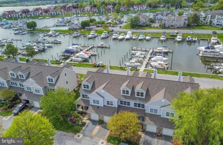 206 WIDGEON WAY