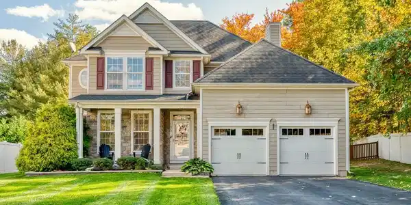 100 COOL SPRINGS ROAD