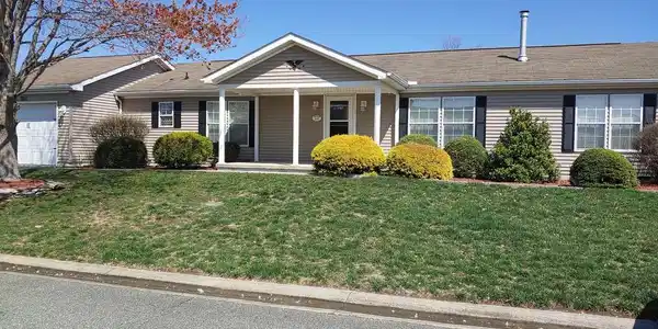 408 MOORE PLACE