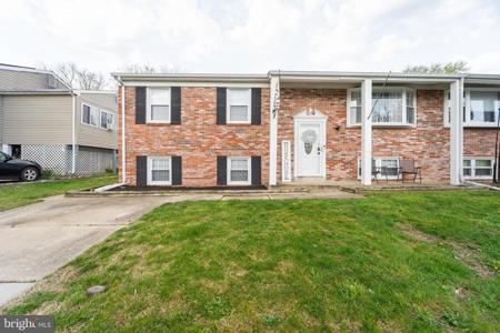 1060 VENA LANE