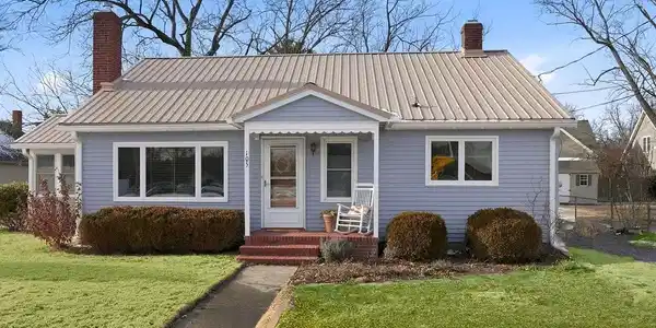 105 SEYMOUR AVENUE