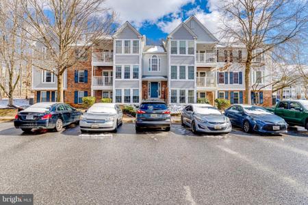 907D WOODBRIDGE COURT