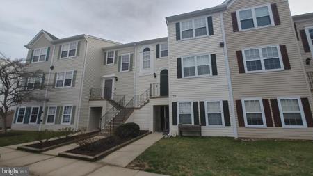 20 AMBERSTONE COURT