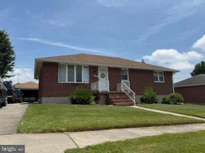 1413 LANCELOT DRIVE