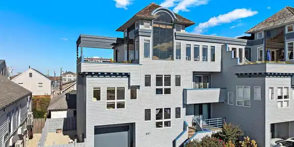 531 ENGLESIDE AVENUE