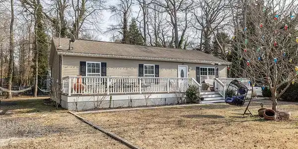 12 2ND AVENUE