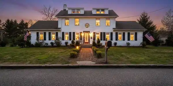 668 CRAWFORD ROAD