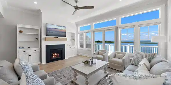2600 LONG BEACH BOULEVARD