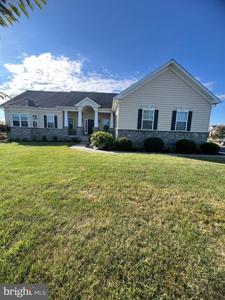 114 NICHOLAS COURT