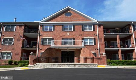 803 COXSWAIN WAY