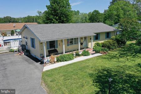 117 MIMOSA DRIVE
