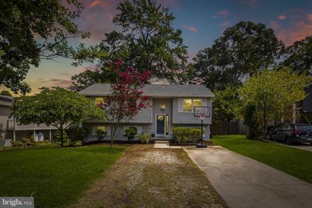 741 CYPRESS ROAD