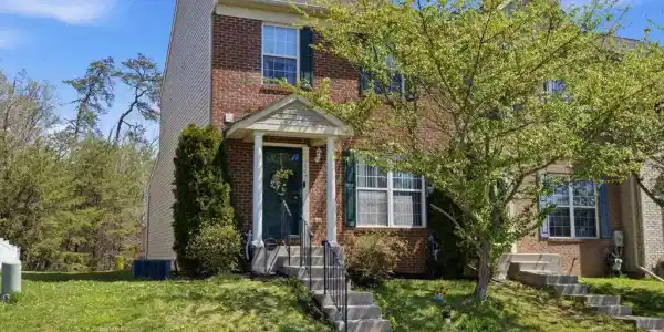 2947 RAKING LEAF DRIVE