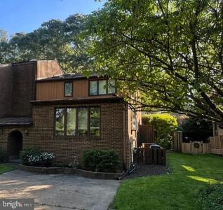 728 TICONDEROGA AVENUE