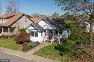 8 CROMWELL DRIVE