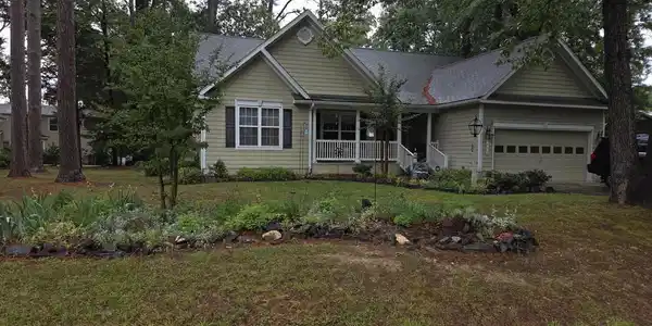 14610 HONEYSUCKLE