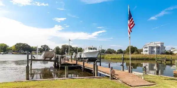 16077 COBB ISLAND