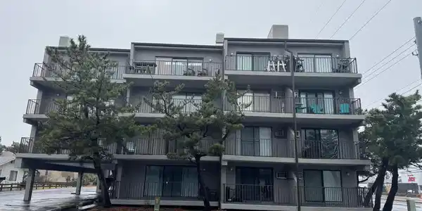 17 70TH STREET