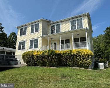 3902 BAYVIEW DRIVE