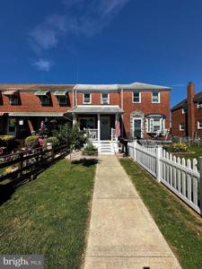 2816 CRESTON ROAD