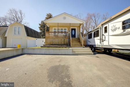 1606 ARUNDEL ROAD