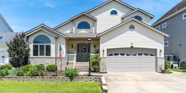 49 BOATSWAIN DRIVE
