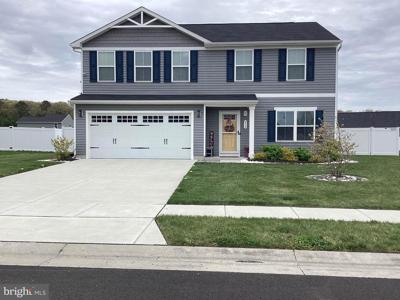 212 BOWLINE DRIVE