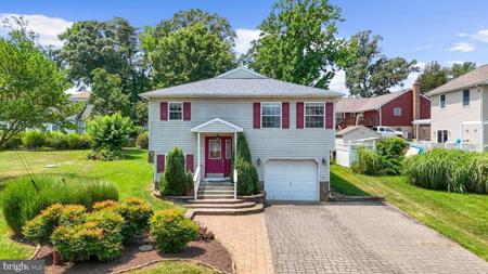 3443 RIVER TERRACE