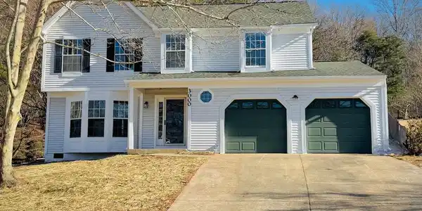 3000 TITANIC DRIVE
