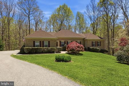 3112 WHISPERING DRIVE