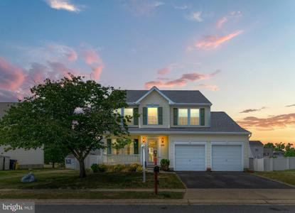 1225 FOUR WINDS WAY