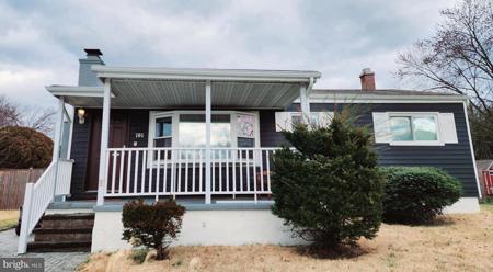 101 CEDARCLIFF COURT