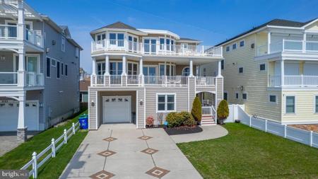 1107 OCEAN AVENUE