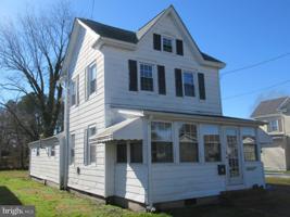 111 W CHESAPEAKE AVENUE