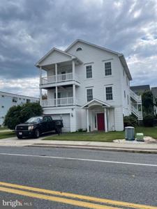 207 BAYSHORE DRIVE