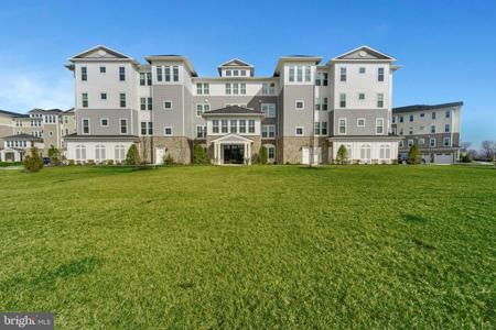 212 SWITCHGRASS WAY