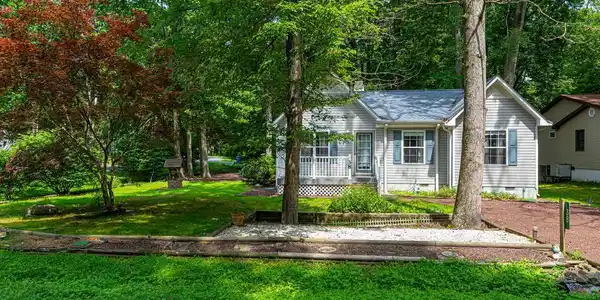 38 GARRETT DRIVE